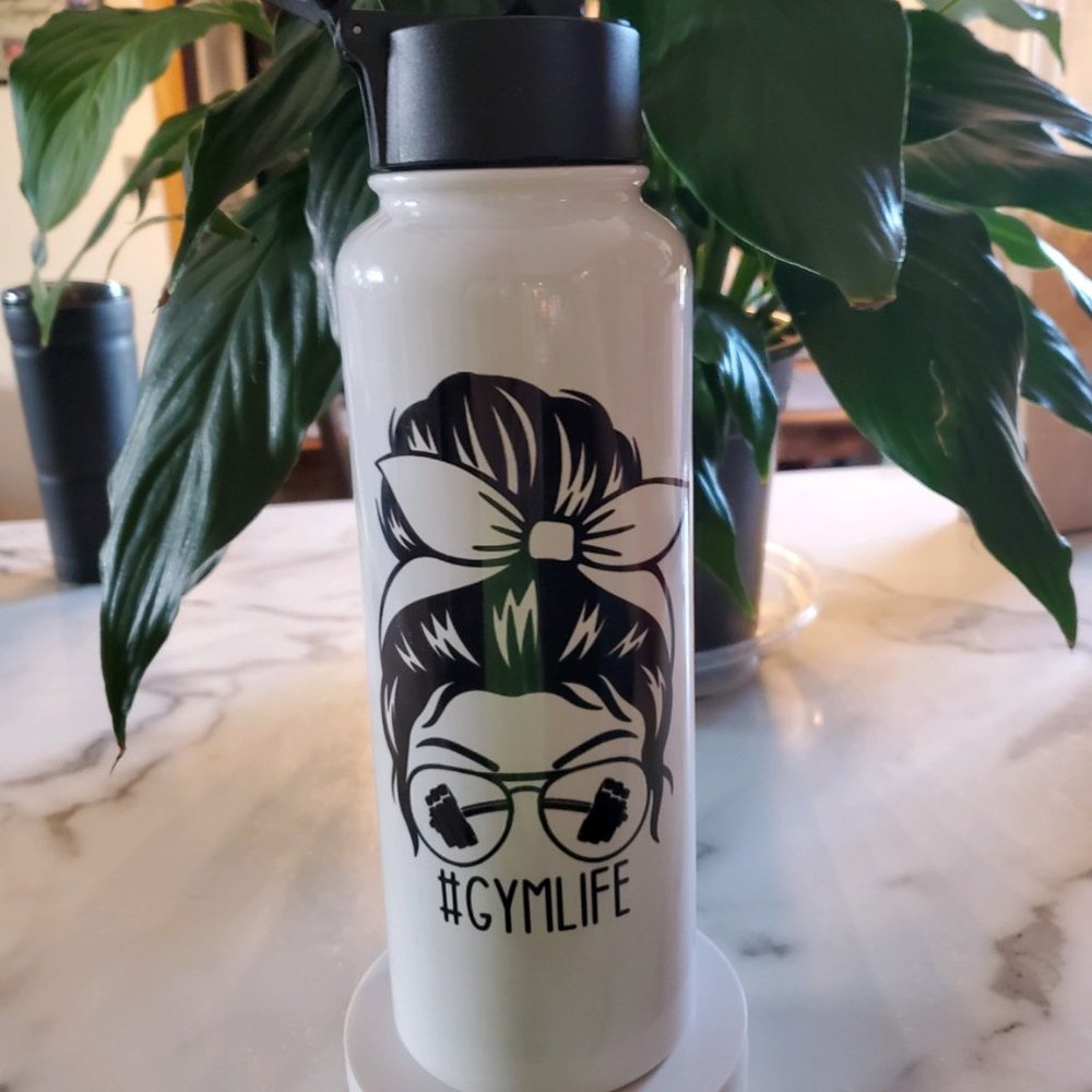 # Gym Life 32oz Hydro Handle Bottle 💜sale